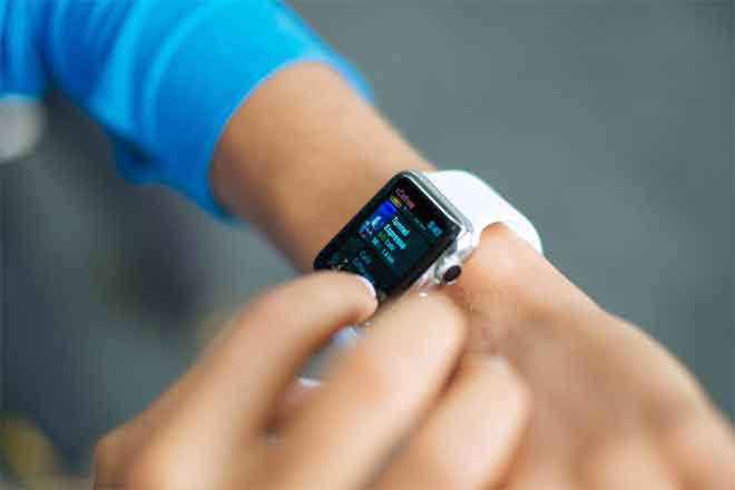 Is It Possible to Keep your Smartwatch Out of Reach of Hackers