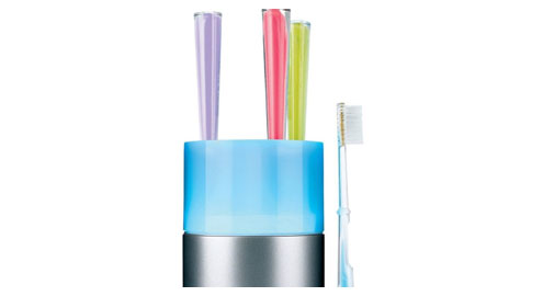 The 5 Reasons You Should Use a Tooth Brush Sanitizer