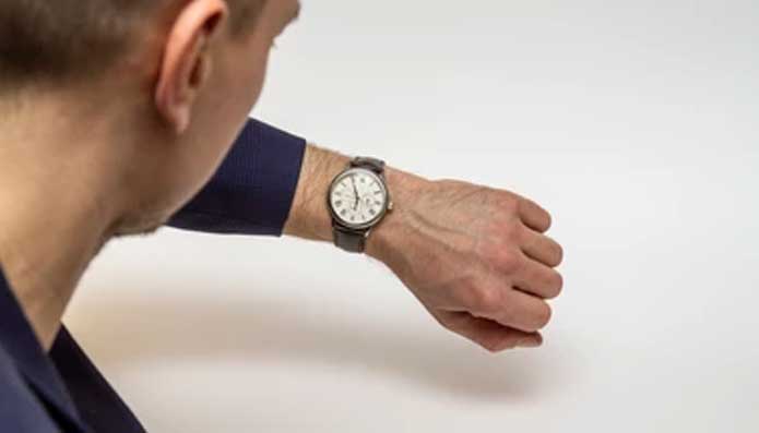 Why Should I Wear a Wristwatch